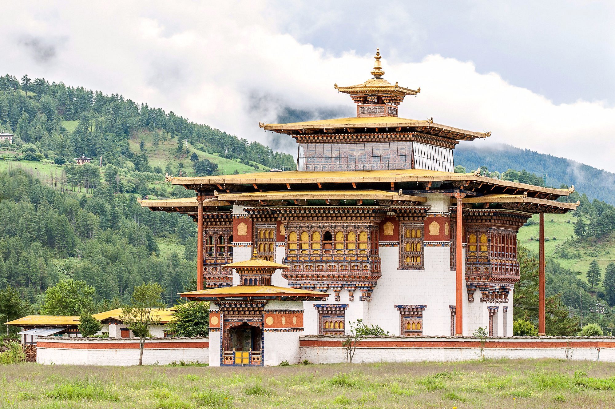 Darjeeling Gangtok Tsomgo Lake, Baba Mandir, and monasteries Queen of Hills